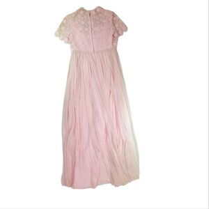 Vintage 1960s pink lacy crochet floral maxi dress sz 6 ILGWU Union Made in USA